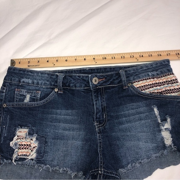 Red Camel Size 15 Jean Shorts Blue Embroidered Denim Stretch Boho Festival Beach - Picture 6 of 8